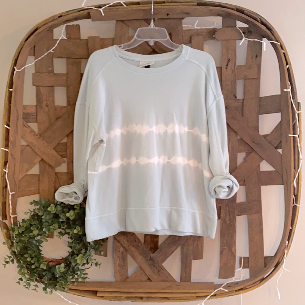 Universal Thread Tie-Dye Sweatshirt